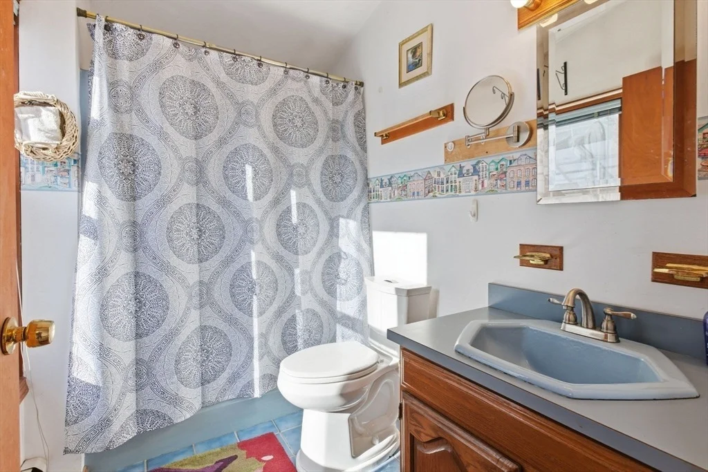 Photo of 235 Crouch Rd
