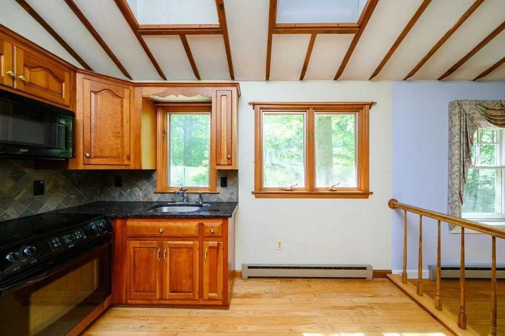Photo of 371 Gardner St