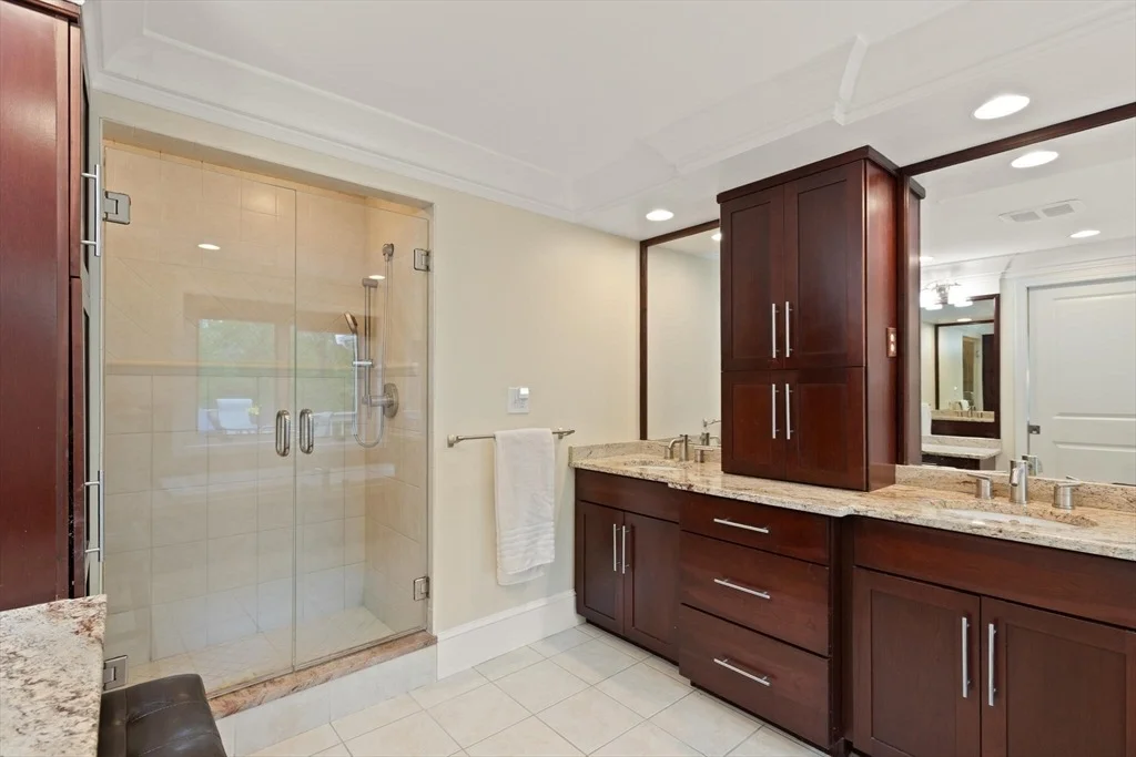 Photo of 53 Hollytree Rd
