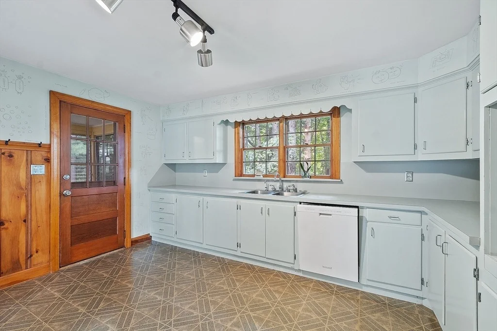 Photo of 41 Summit Ave