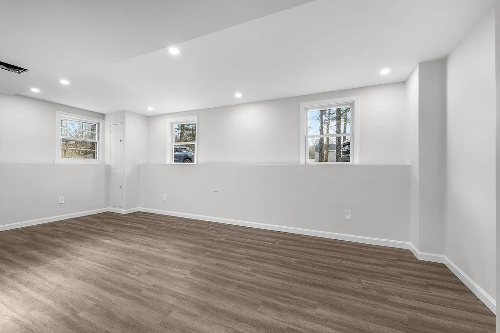 Photo of 70 Wall Street