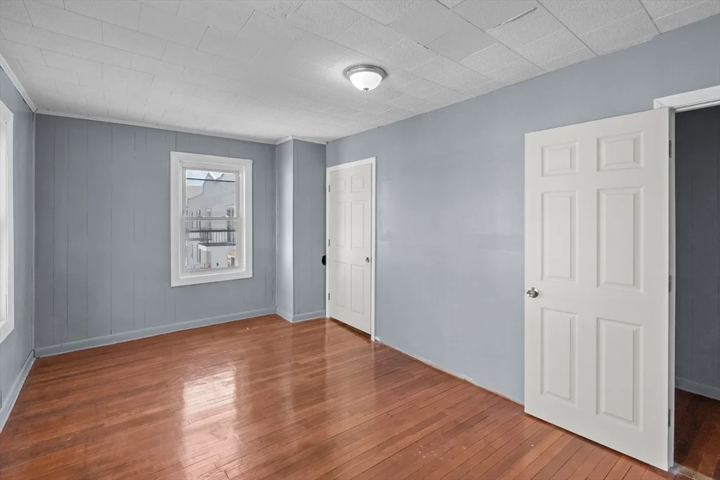 Photo of 554 Third St