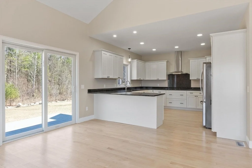 Photo of 497 Ridge Rd