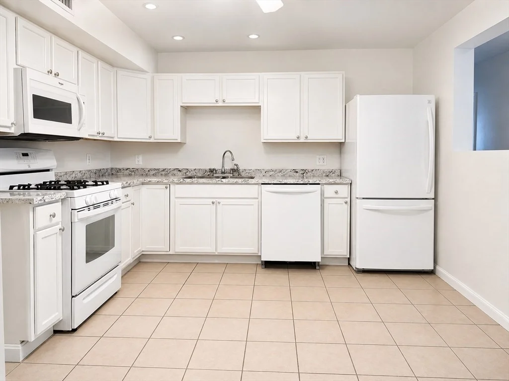 Photo of Unit 3 at 526 Third St