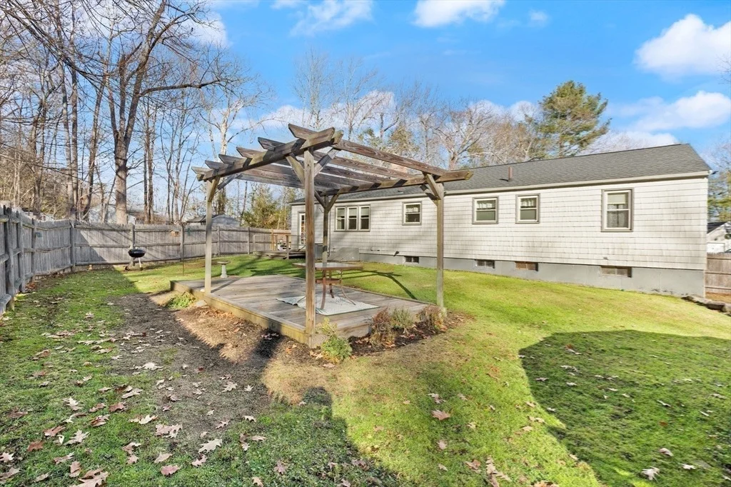 Photo of 55 Thomas Dr