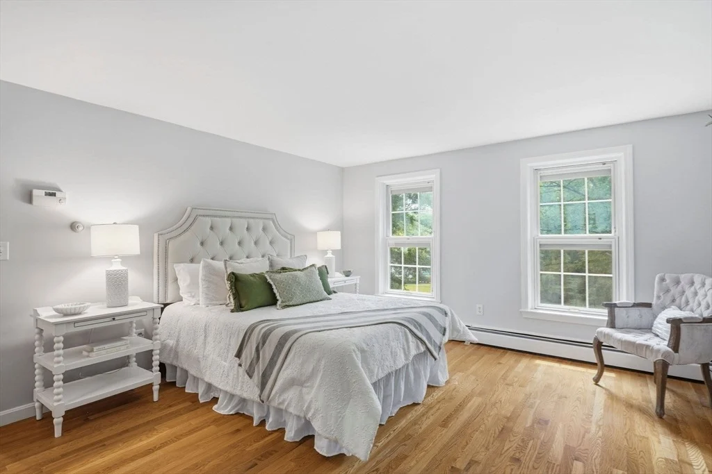 Photo of 4 Juniper Ln