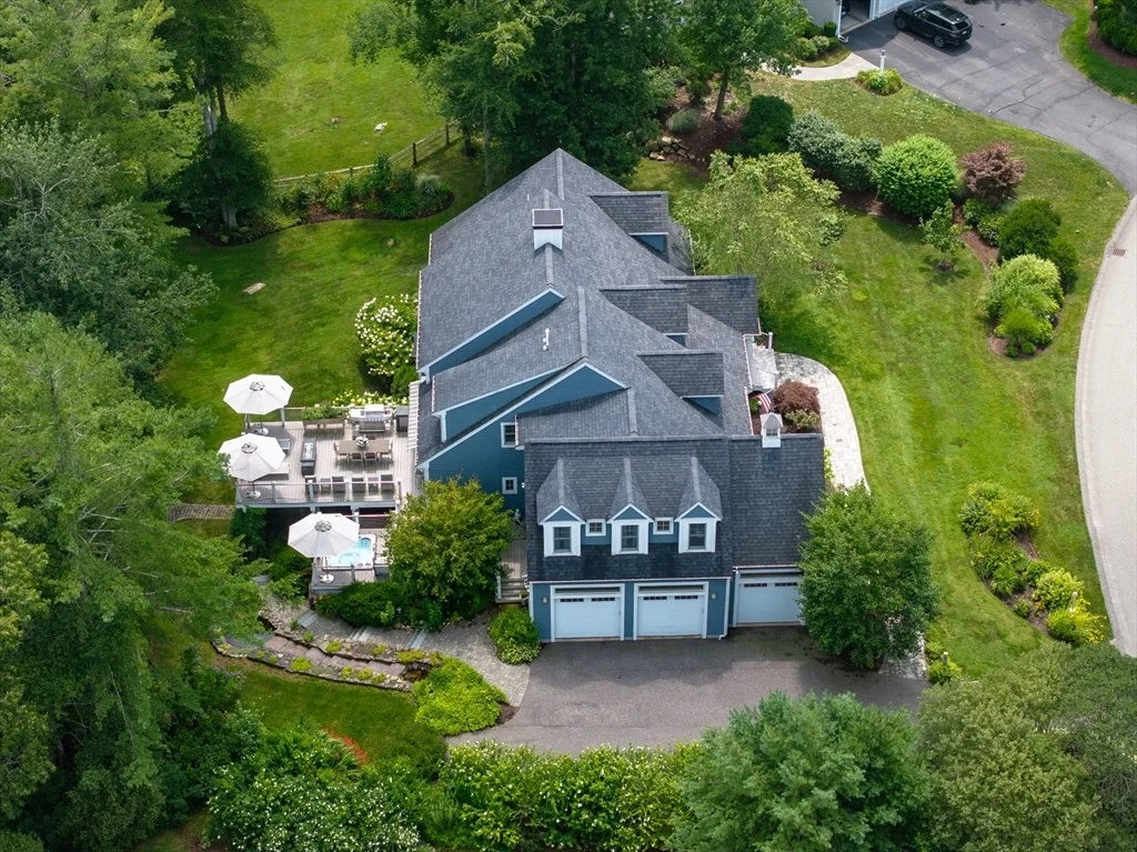 Photo of 4 Beech Tree Ln