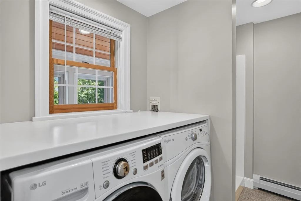Photo of 32 Lantern Ln
