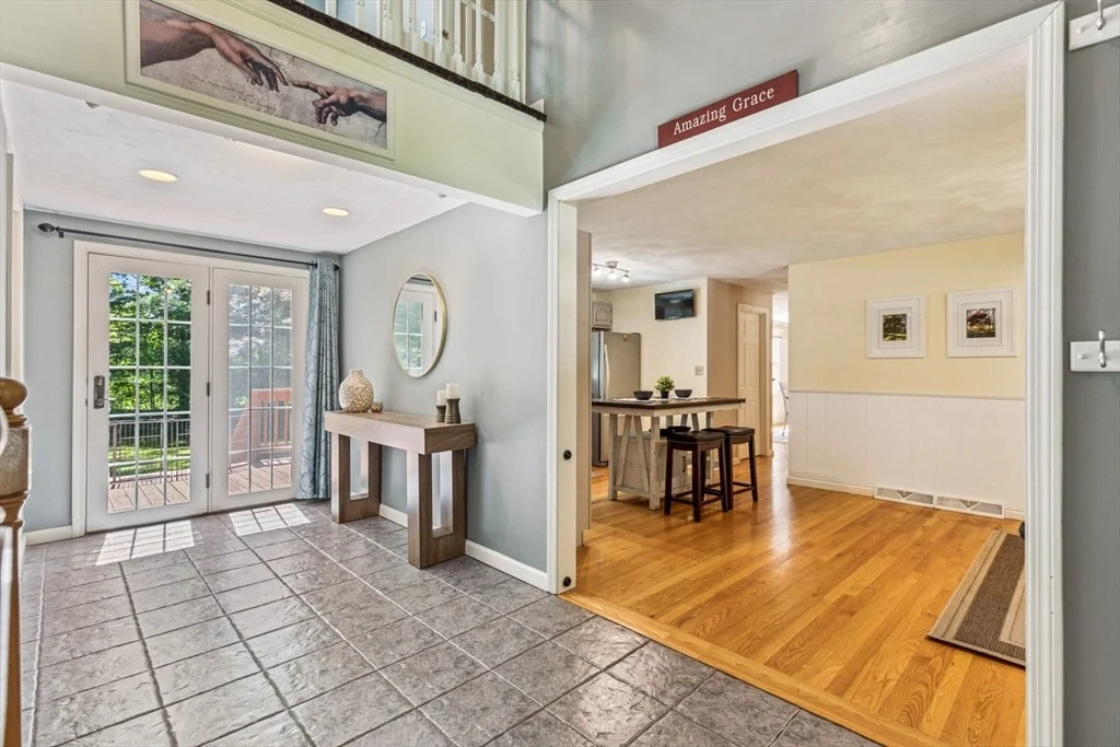 Photo of 2 Strawstone Ln