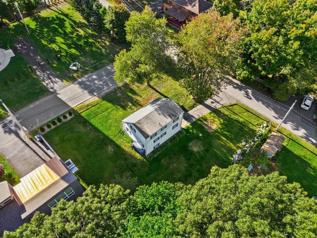 Photo of 35 Cedar Rd