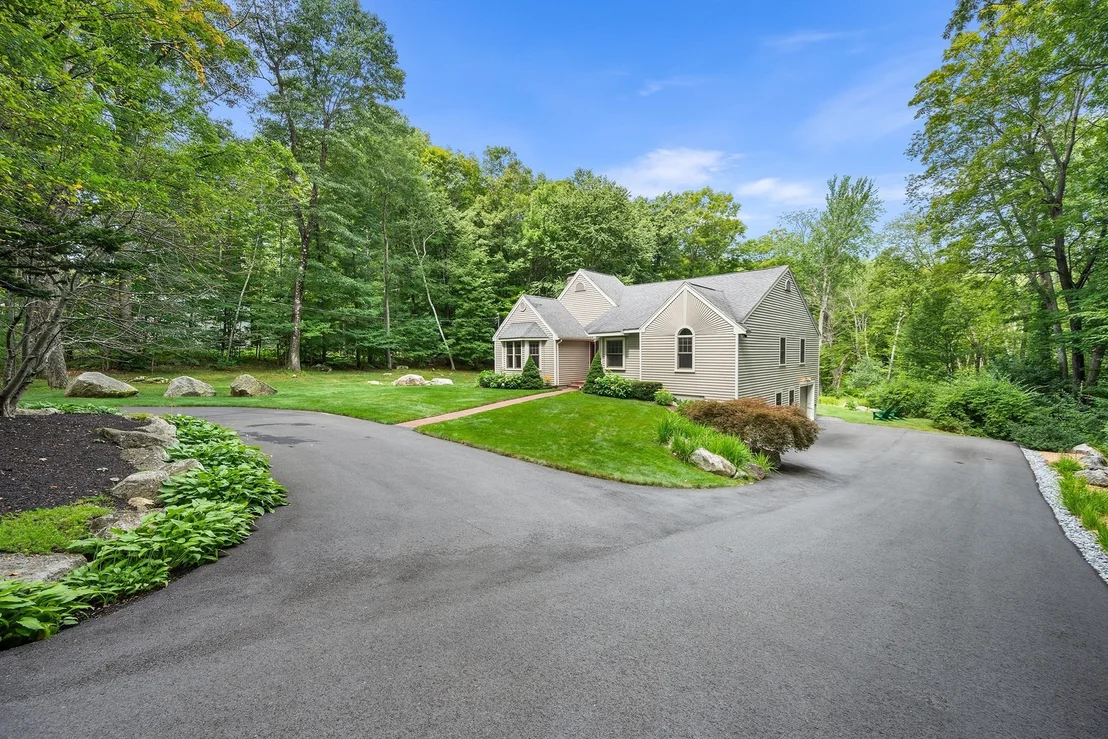 Photo of 144 Baldwin St