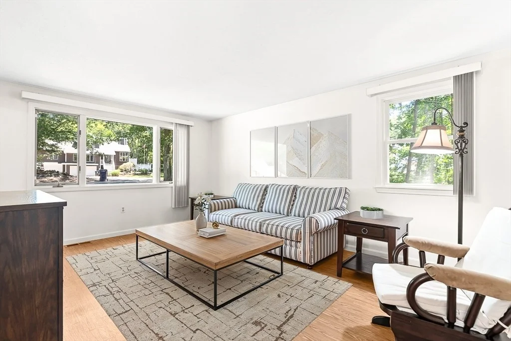 Photo of 20 Hillcrest Ave