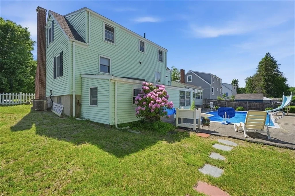 Photo of 3 Devine Rd