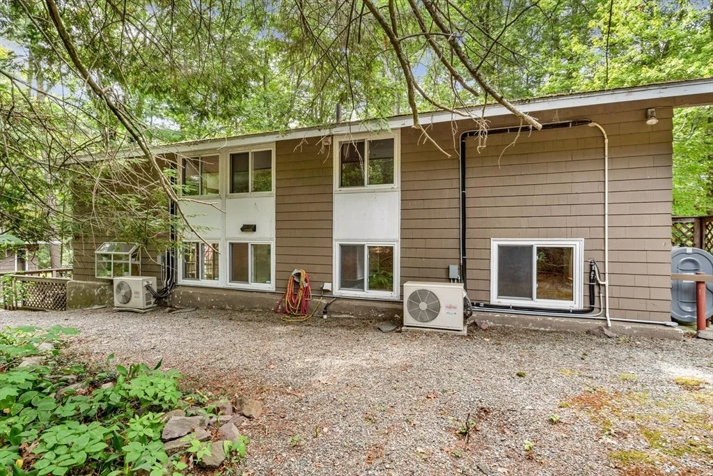 Photo of 19 Algonquin Rd