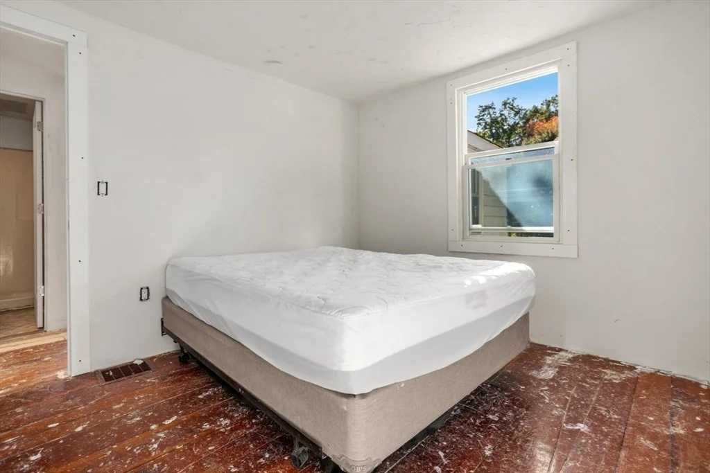 Photo of 25 Martin Rd
