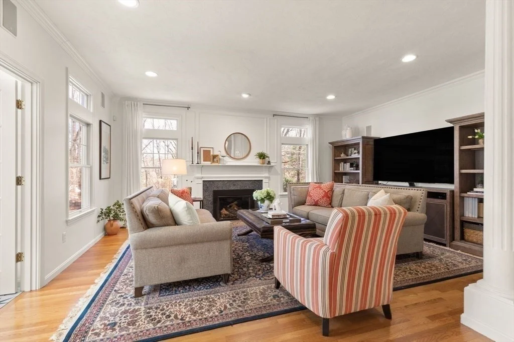 Photo of 7 Dry Pond Rd