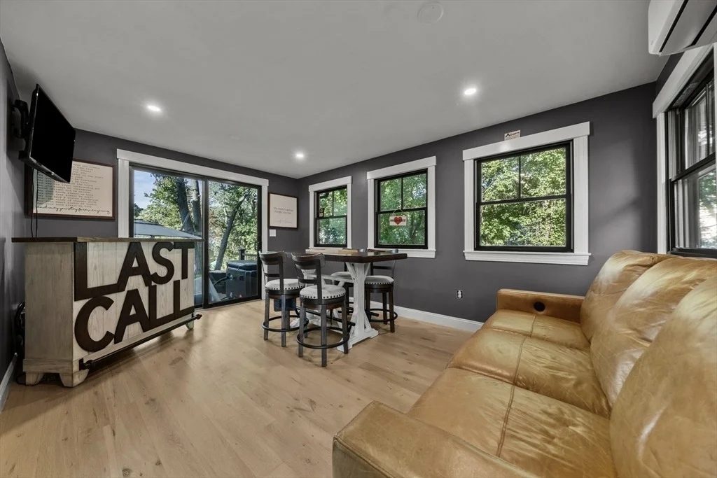 Photo of 53 Cranmore Rd