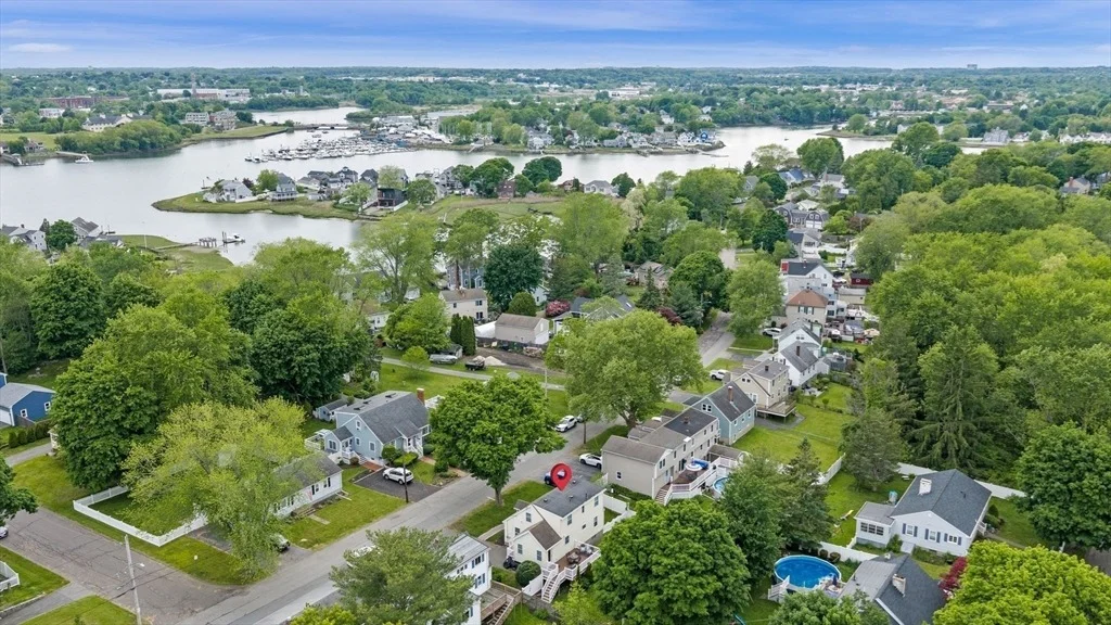 Photo of 24 Shortell Ave