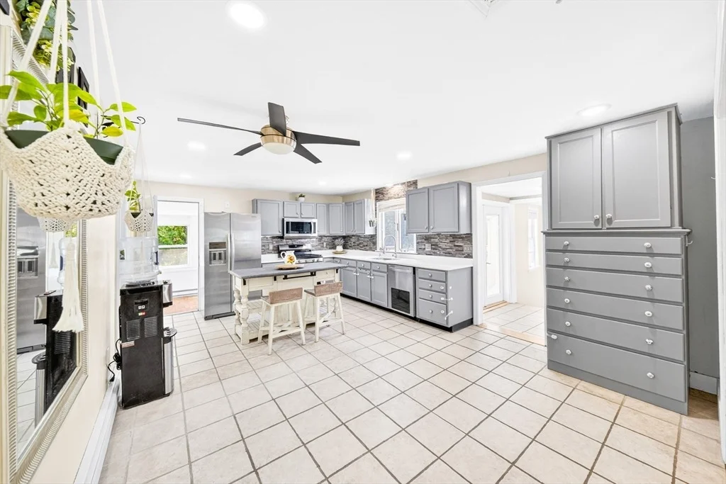 Photo of 84 Fowler Rd