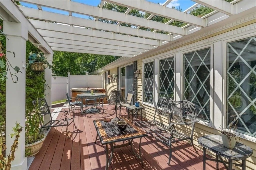 Photo of 28 Lawrence Rd