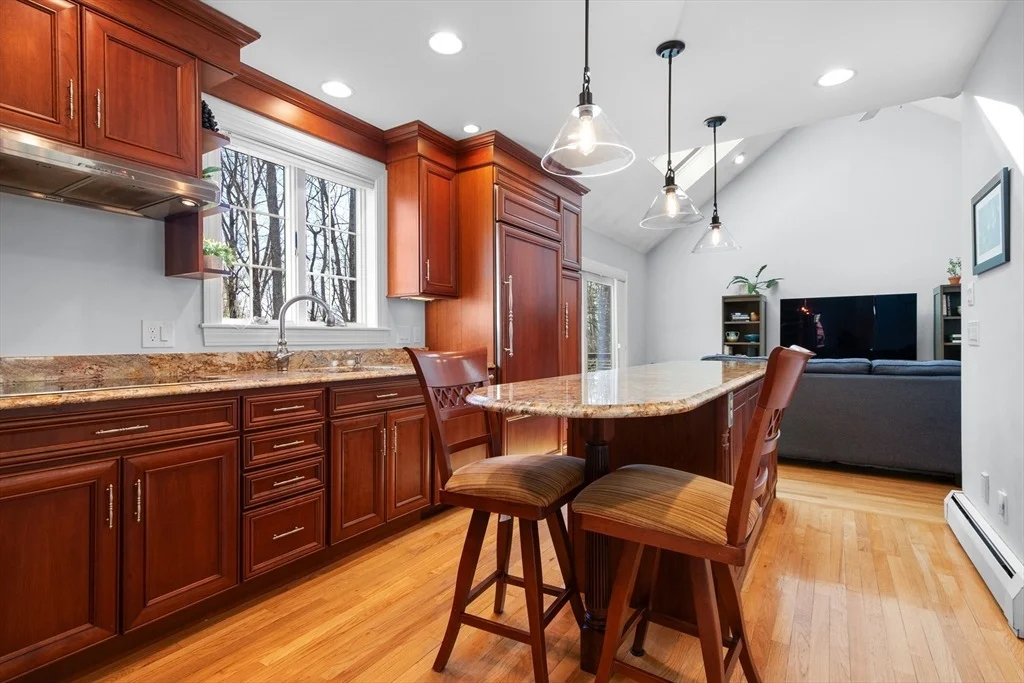 Photo of 25 Woodside Cir