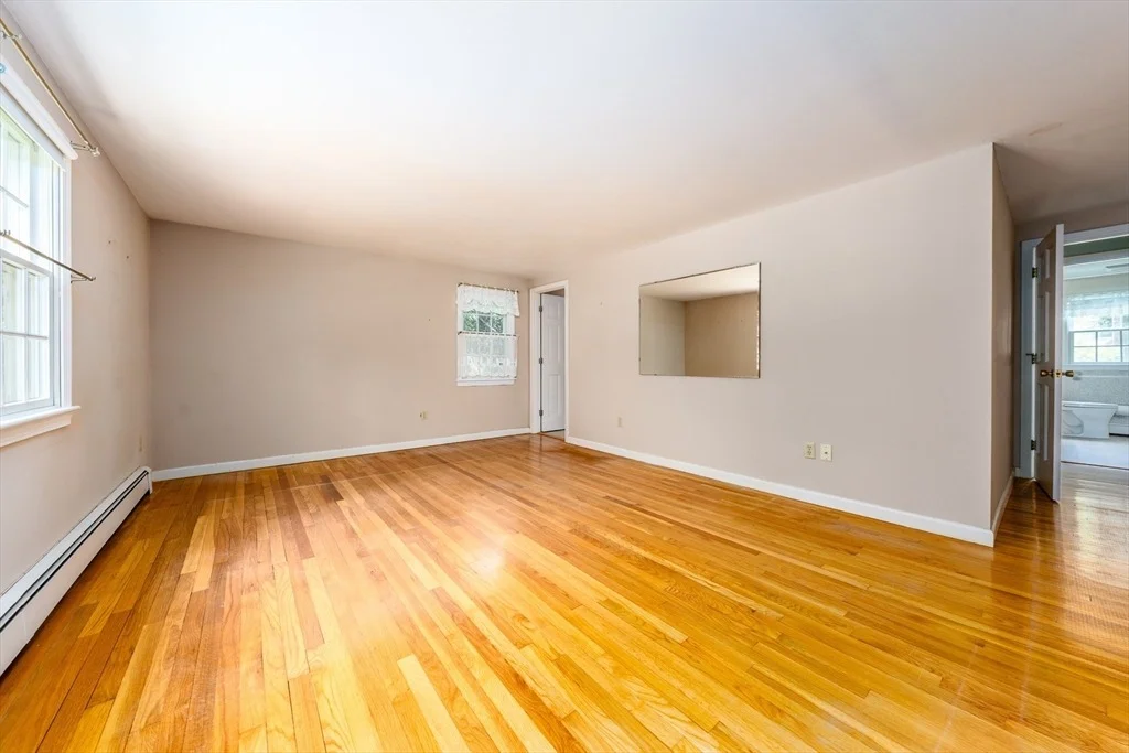 Photo of 61 White Oak Trl