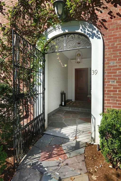 Photo of 39 Worthington Rd