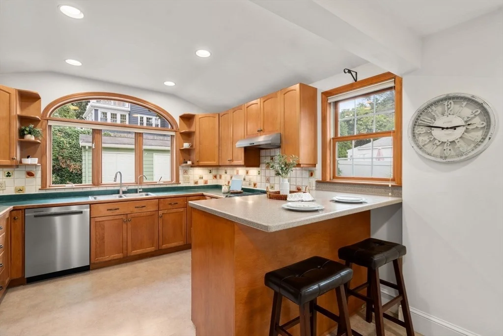 Photo of 74 Van Ness Road