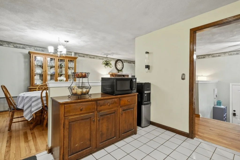Photo of 33 Frost Road