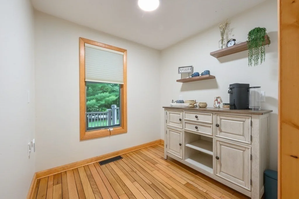 Photo of 11 Halyard Cir