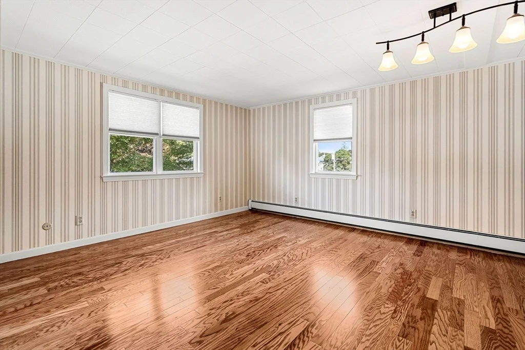 Photo of 16 Marion Ave