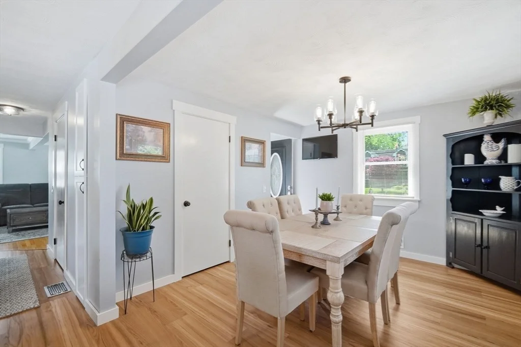 Photo of 22 Coronet Cir