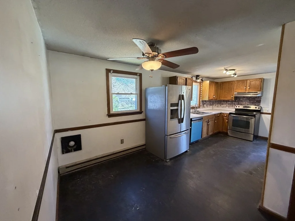 Photo of 19 Arnold Ln