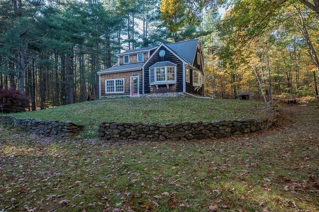 Photo of 27 Grimes Rd