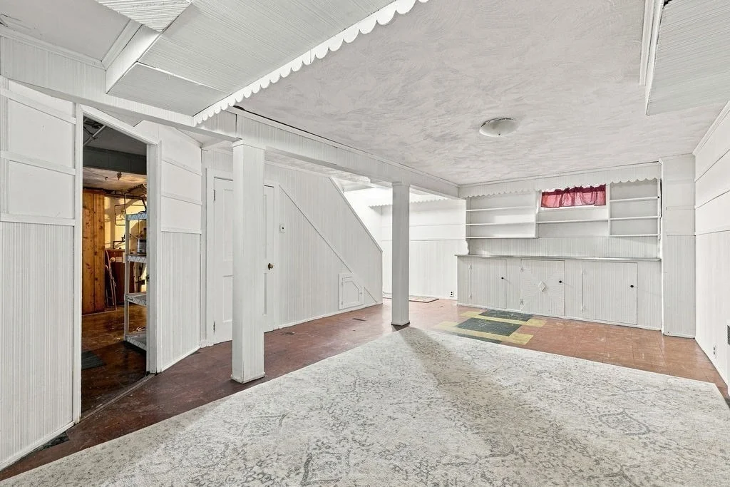 Photo of 8 Carlson Circle