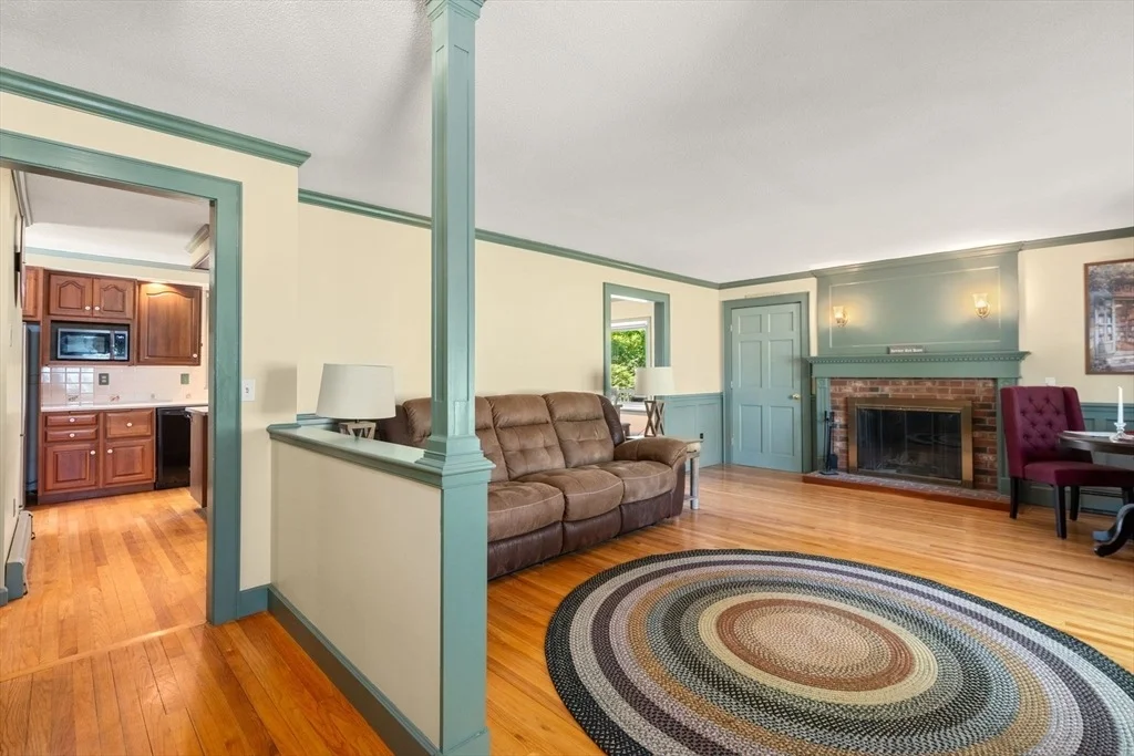Photo of 25 Everett Ave