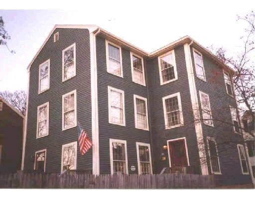 Photo of Unit 0 at 6 1/2 Glover Square