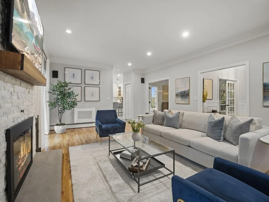 Photo of 10 Alfred Dr