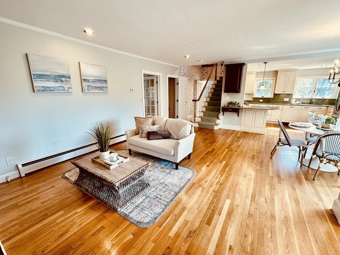 Photo of 174 Willow Rd