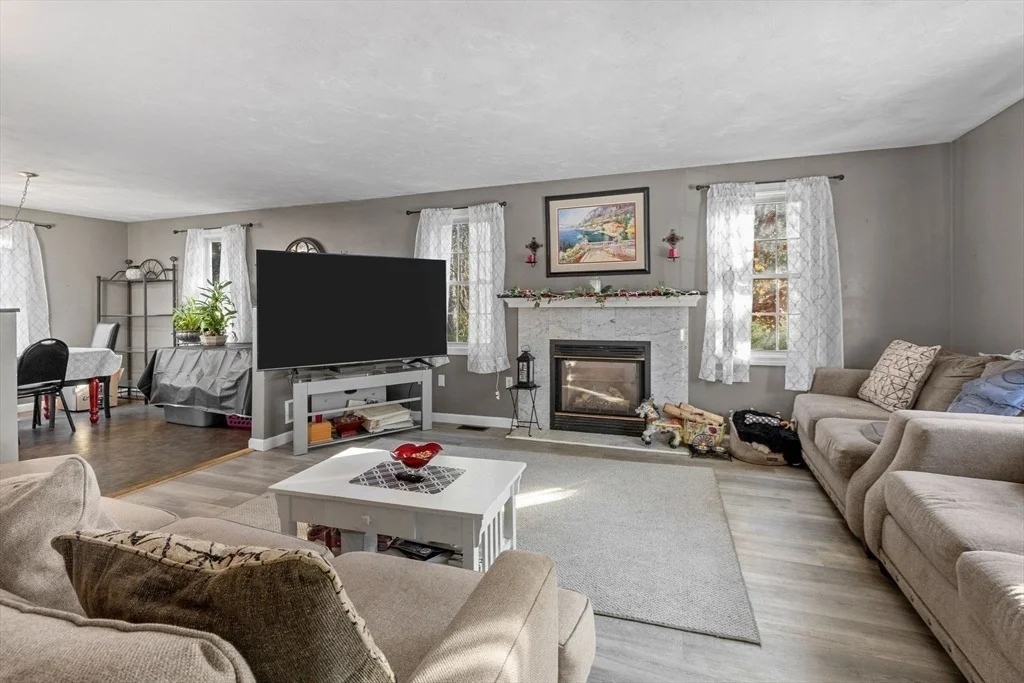 Photo of 4 Mather Dr