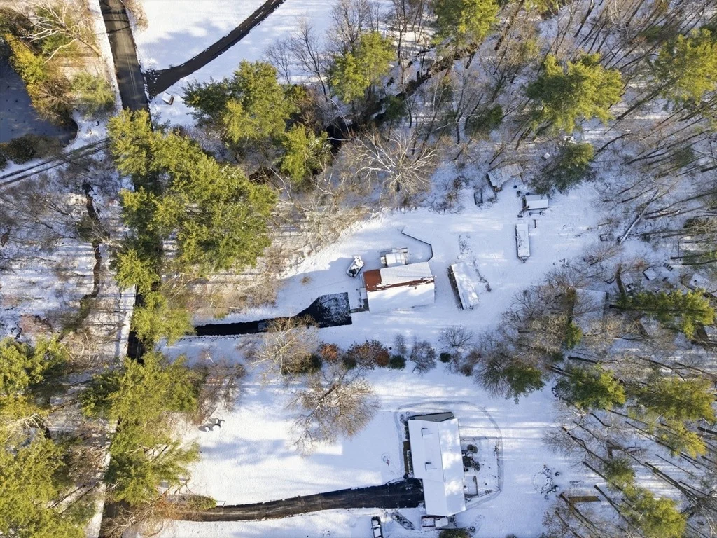 Photo of 235 Crouch Rd