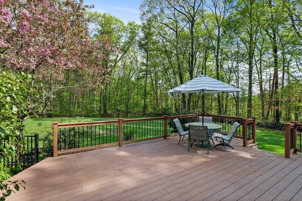 Photo of 825 Brockelman Rd
