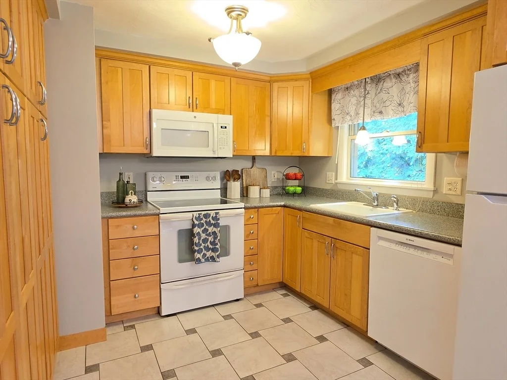 Photo of 41 Anderson Rd