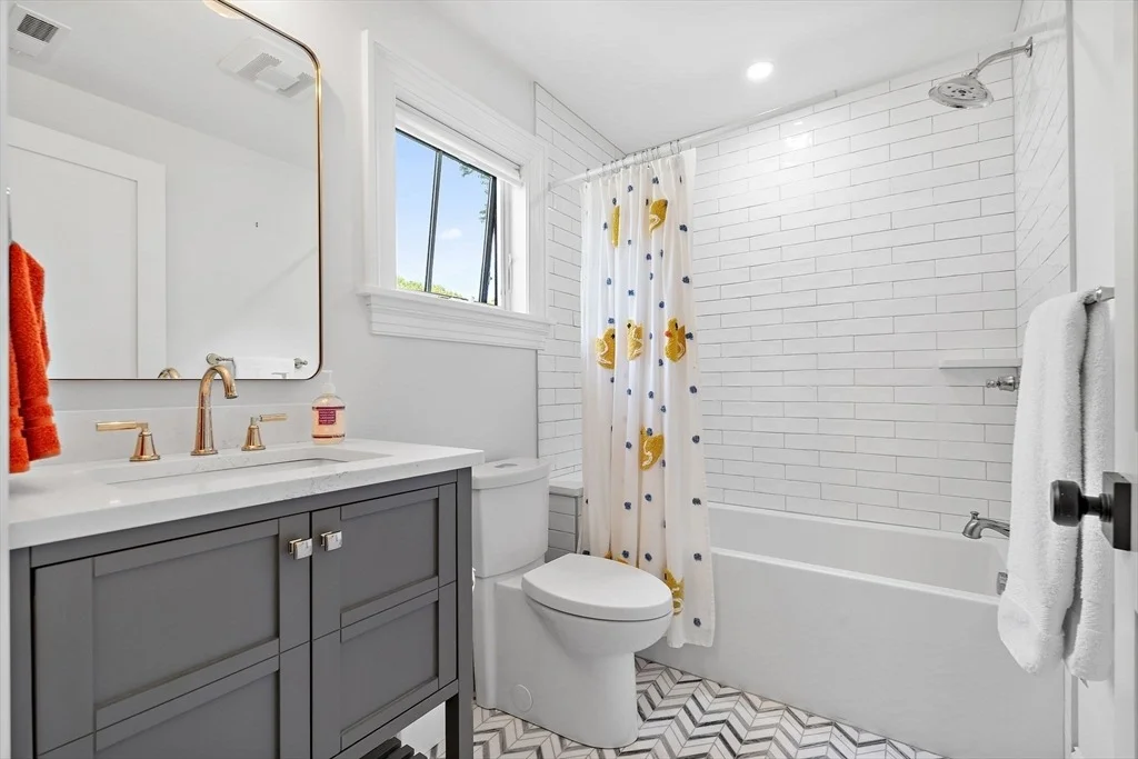 Photo of 6 Juniper Place