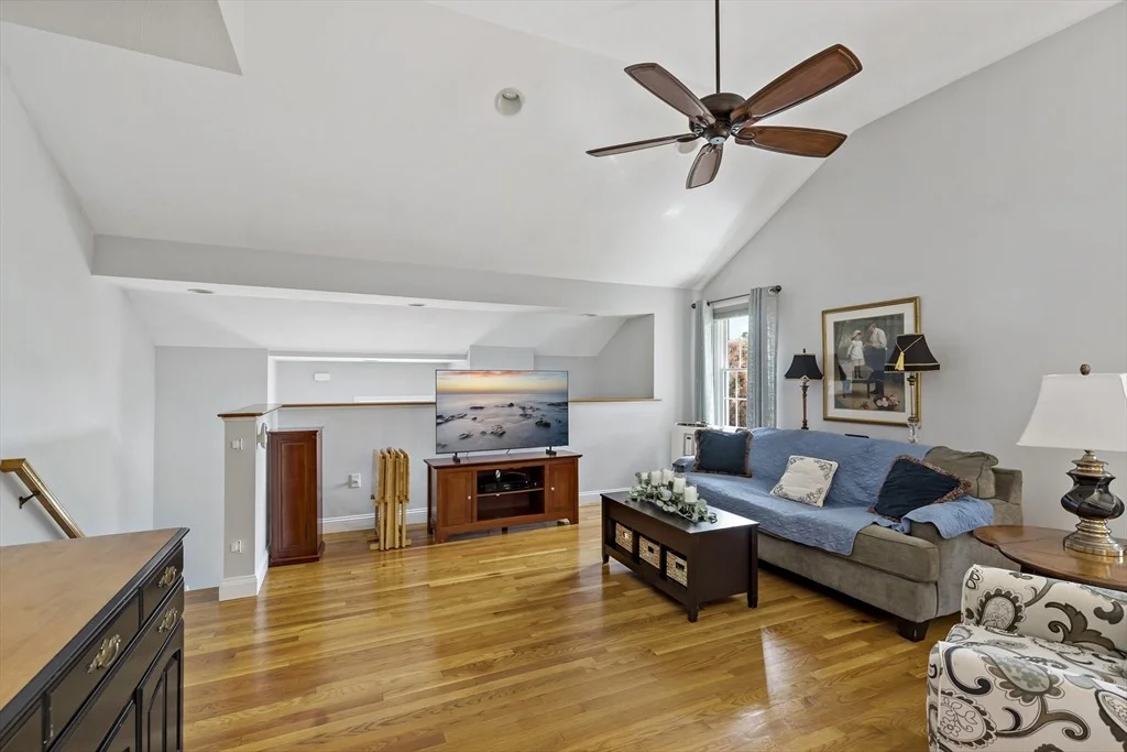 Photo of 100 Elm St