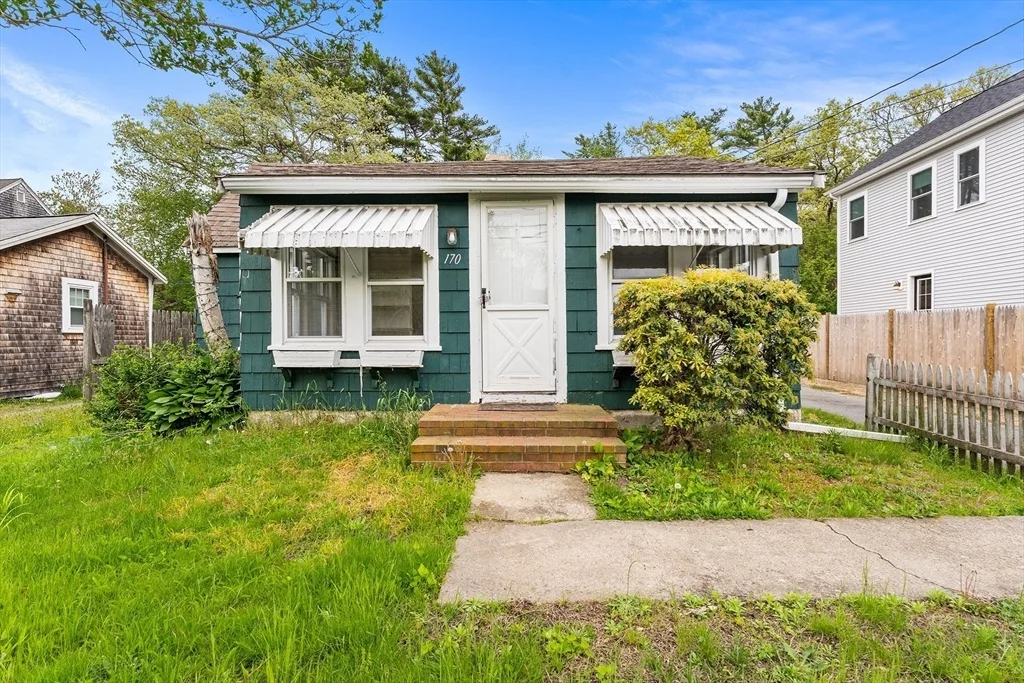 Photo of 170 Wareham Rd