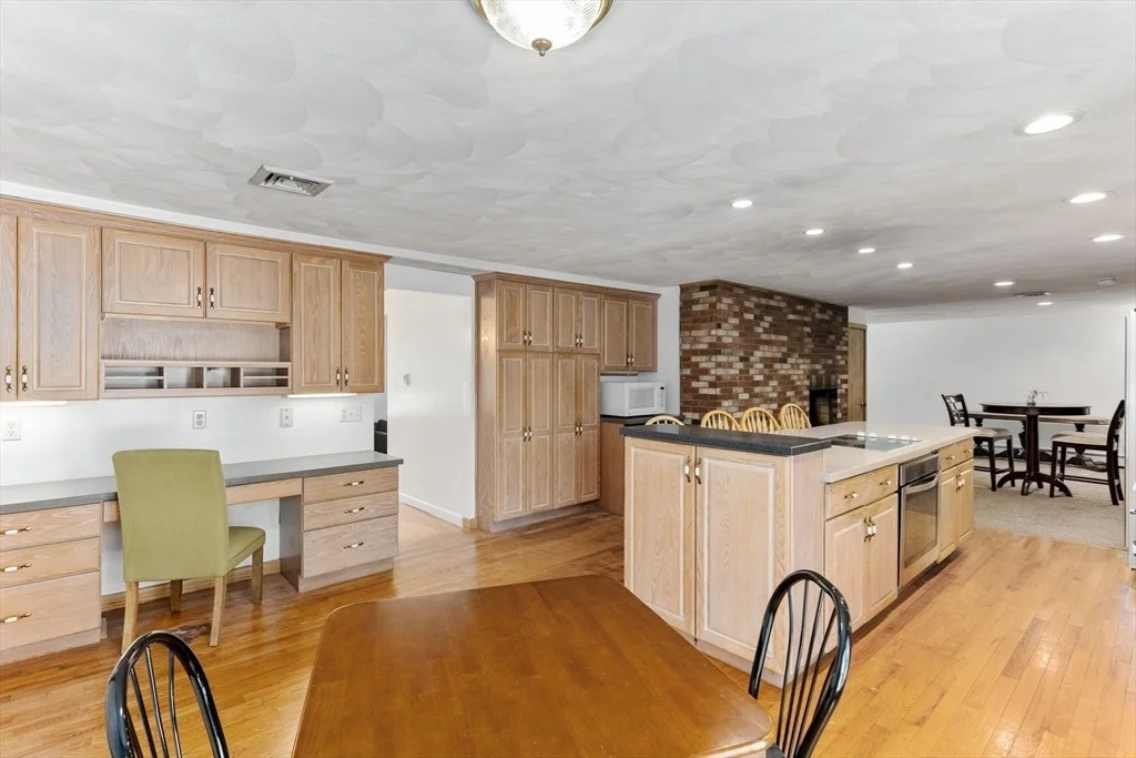 Photo of 8 Rathbun Willard Drive