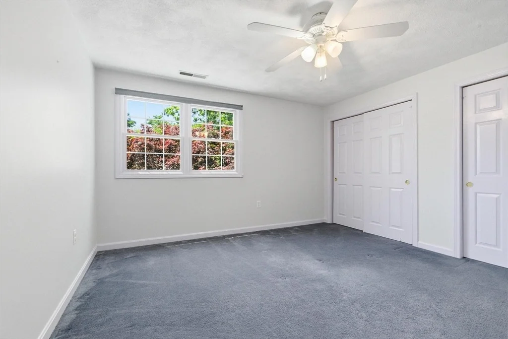 Photo of 11 Thornton Dr