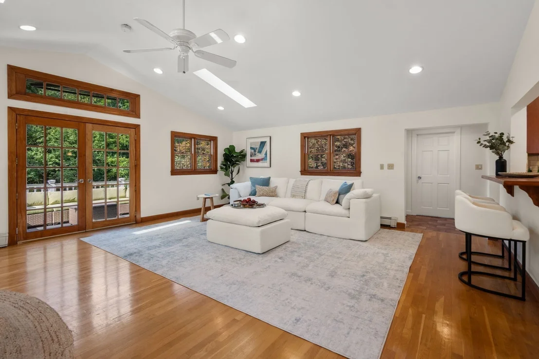 Photo of 139 Webster St