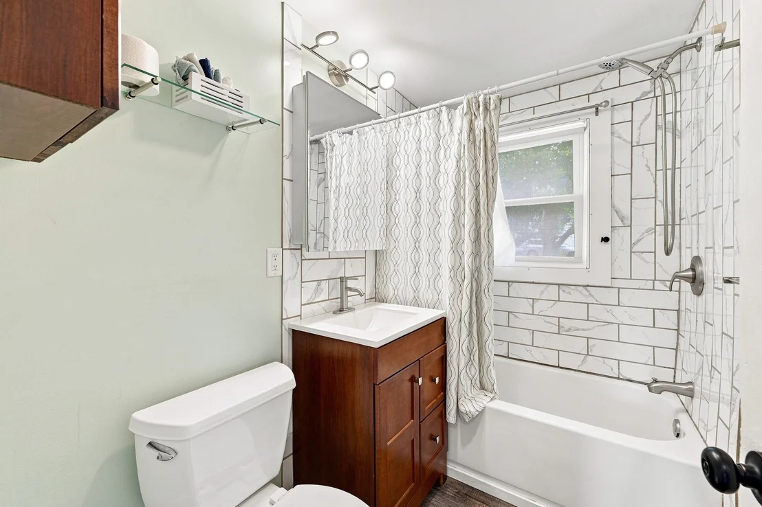 Photo of 162 Clark St